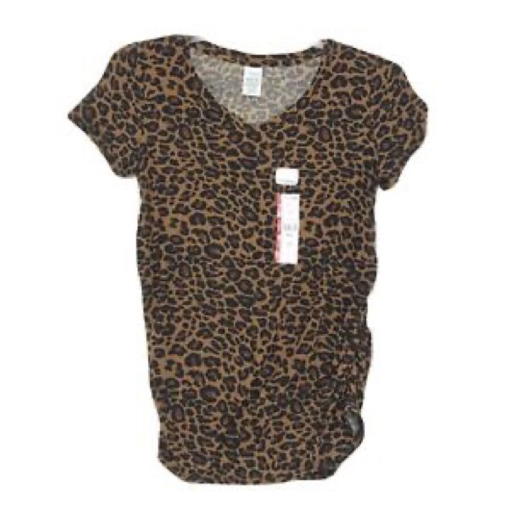 Time and Tru v neck leopard maternity tee
